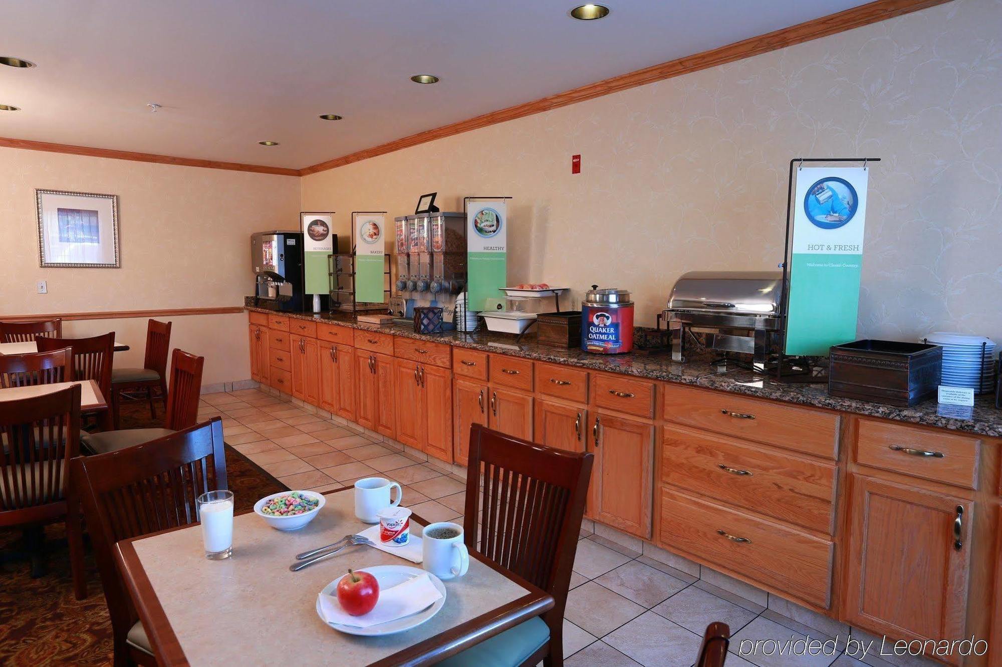 Country & By Radisson, Grand Rapids Airport, Mi 2* Cascade